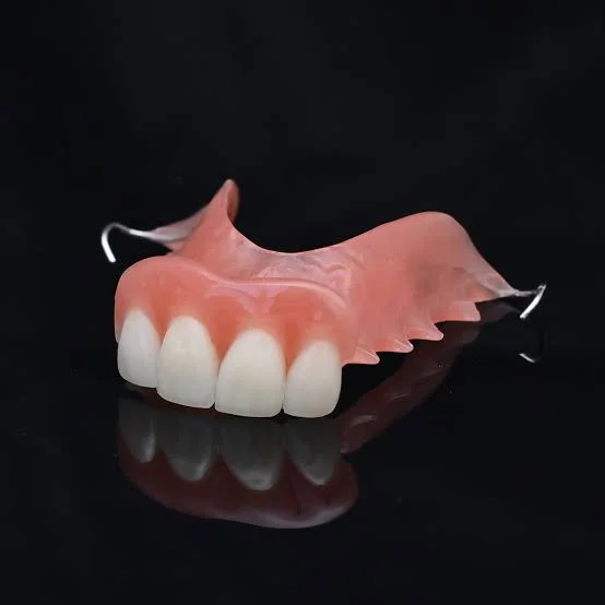 Acrylic complete dentures