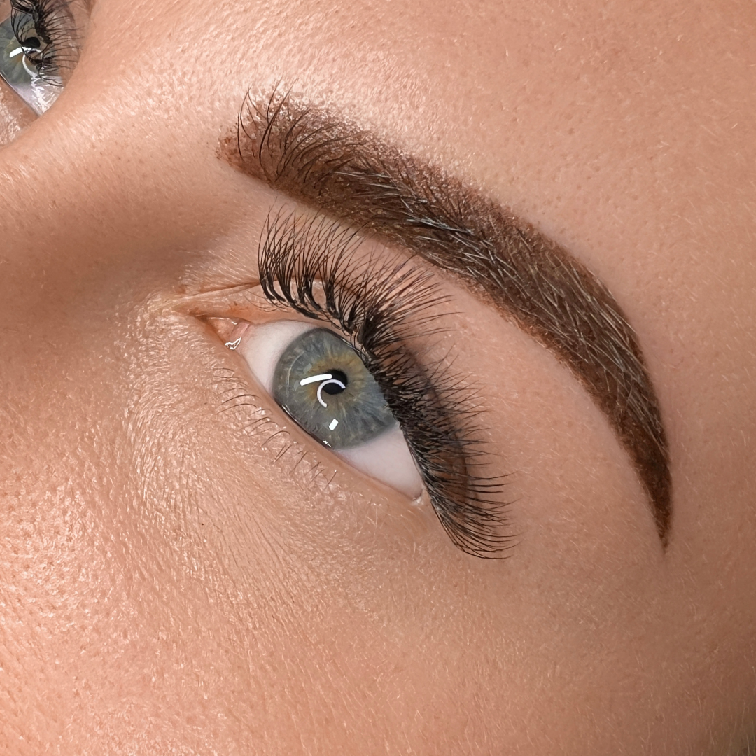 Ombre powder permanent brow technique