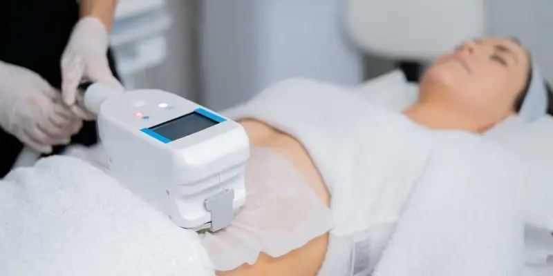 Cryolipolysis fat freezing body treatment